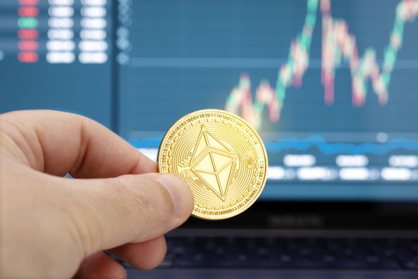 Understanding Ethereum Trading: Key Factors and Analysis Techniques
