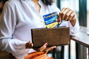 What You Need to Know About Credit Cards Singapore 1