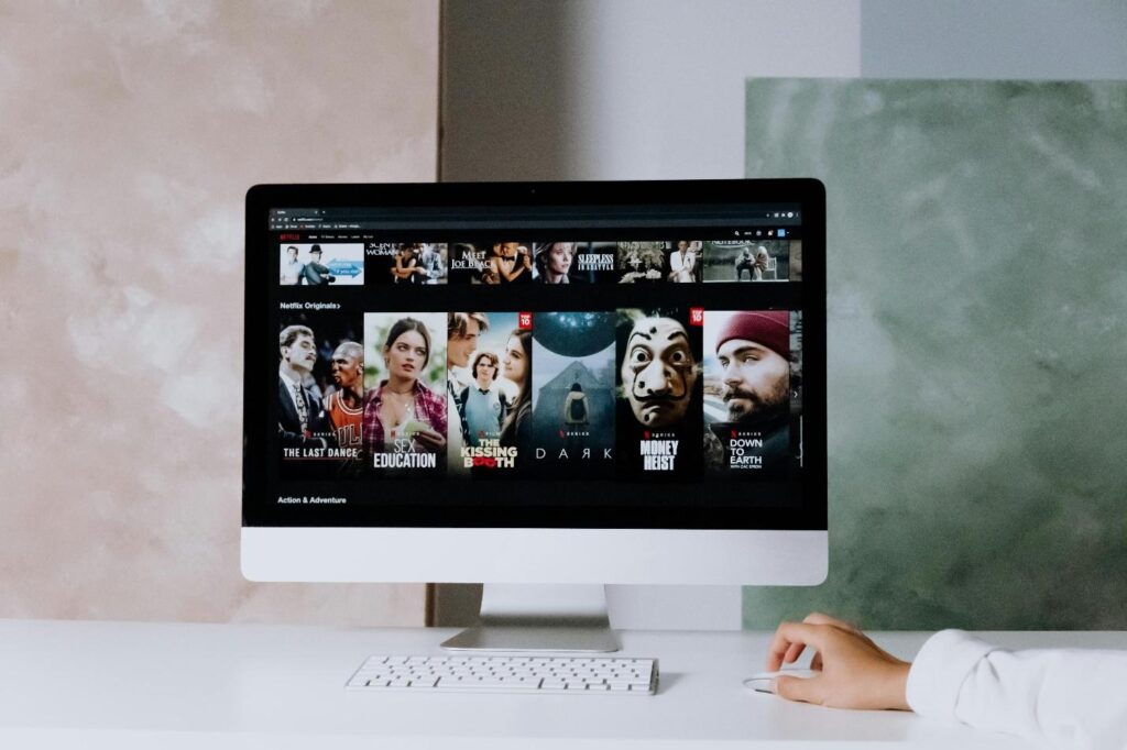 Unlock a World of Free Entertainment: Top Movie and TV Streaming Sites for 2024 1