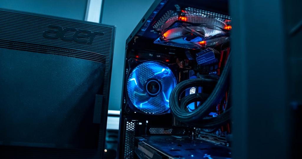 2024's Top Gadgets for PC Gamers Enhancing Your Gaming Setup 1