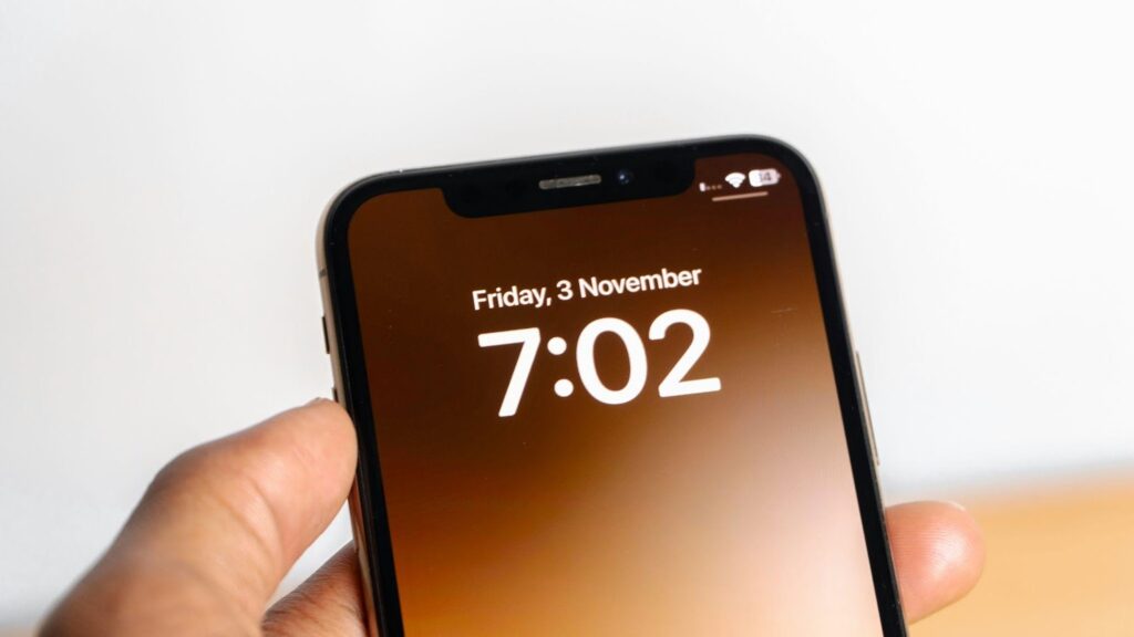 Why Real-Time Technology Is the Next Step in Digital User Experience 1 Why Real-Time Technology Is the Next Step in Digital User Experience