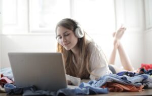 The Future of Online Video: Streaming vs. Downloading in the Digital Era
