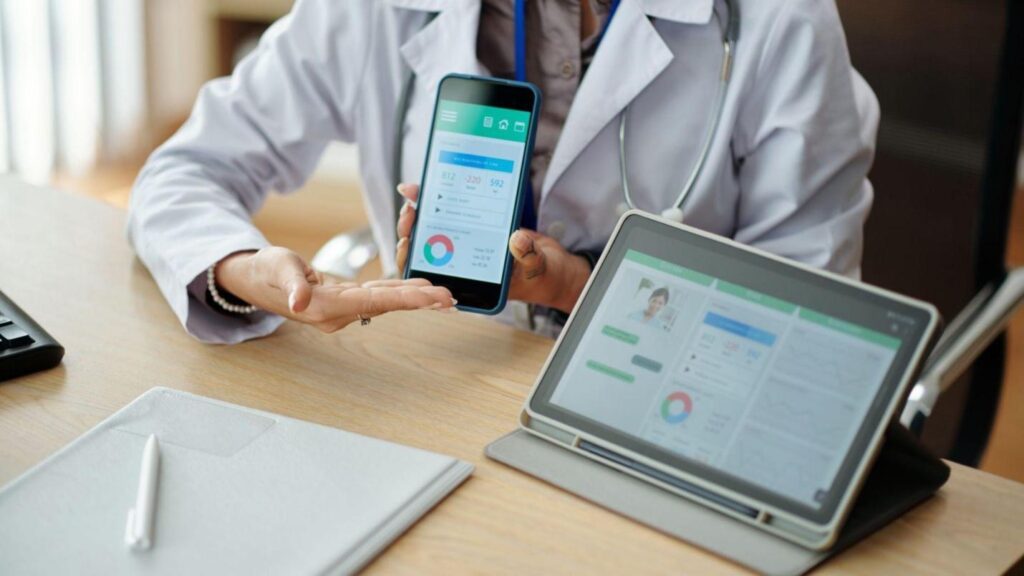 How Mobile Apps Are Simplifying Health Insurance for Everyday Users 8